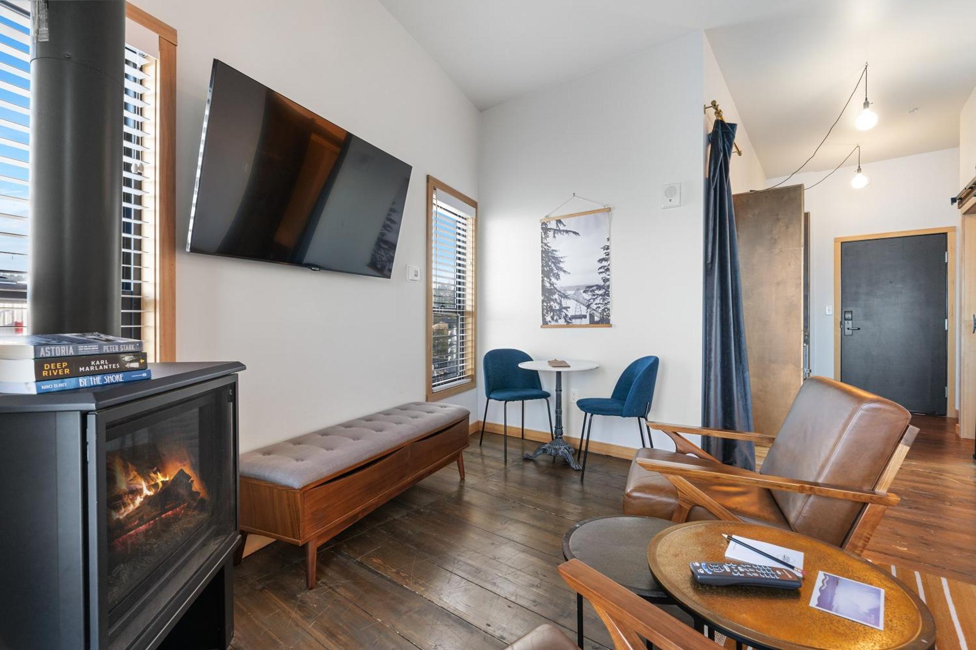 Bowline Hotel Astoria Extérieur photo